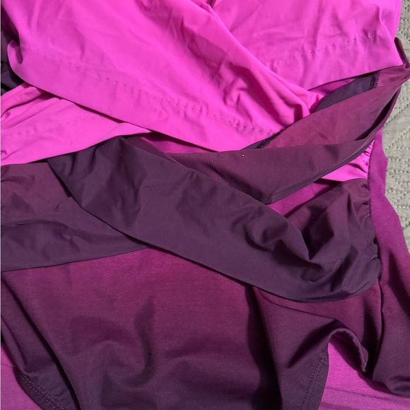 NWT Lands' End Ombré Slendersuit Swimsuit size 12 - Picture 2 of 9